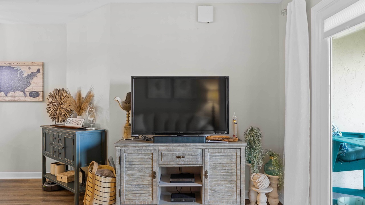 Photo of Livingroom in North Topsail Beach