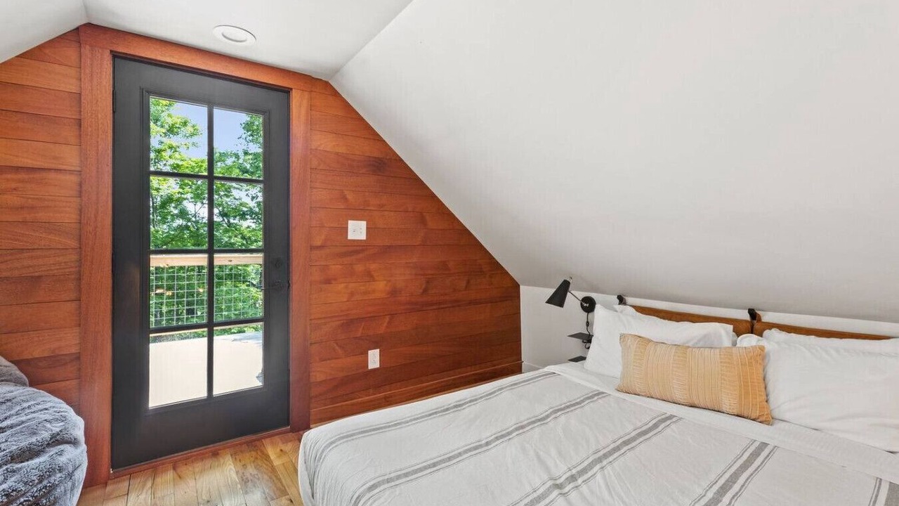 Photo of Bedroom in Stanton