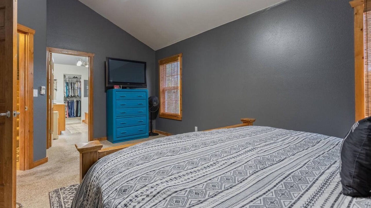 Photo of Bedroom in Branson