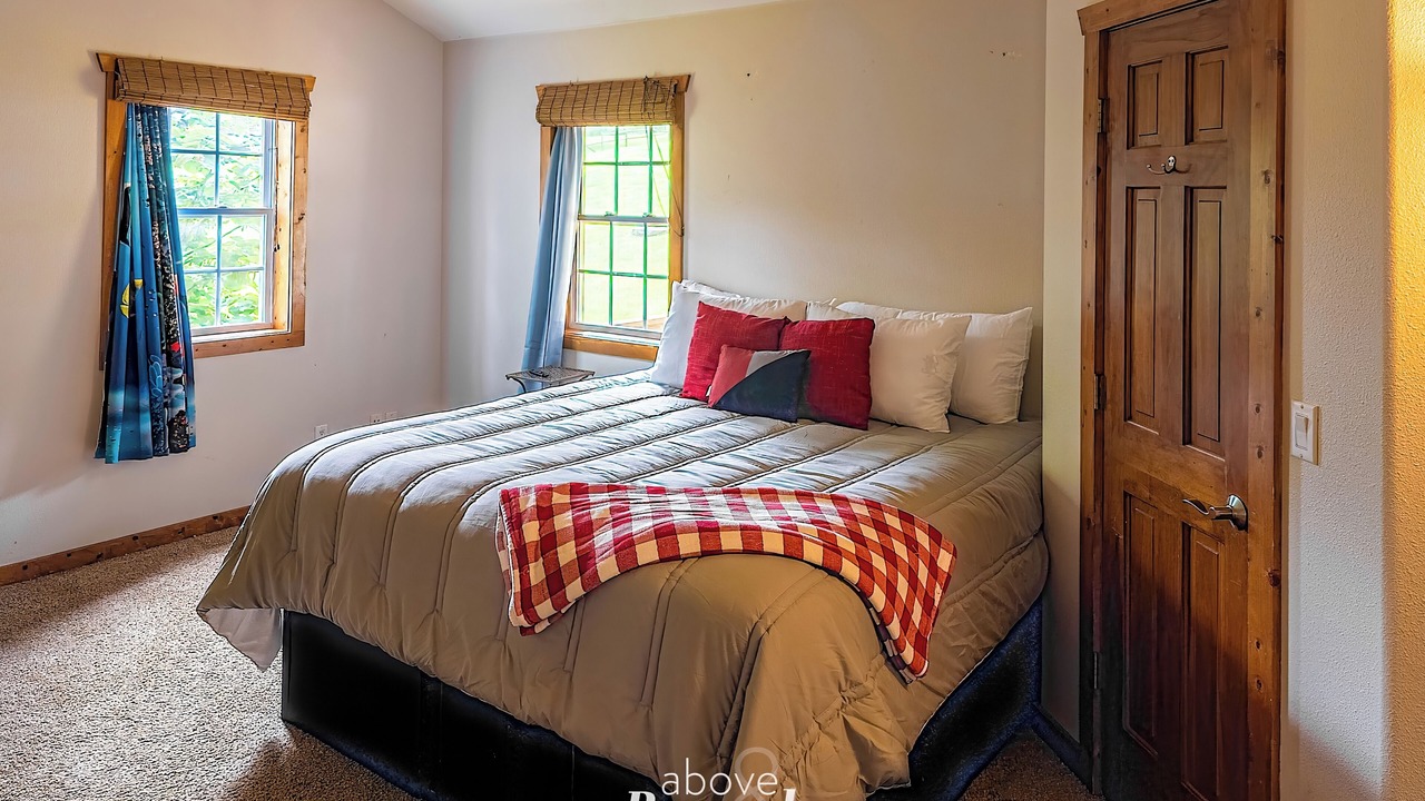Photo of Bedroom in Branson