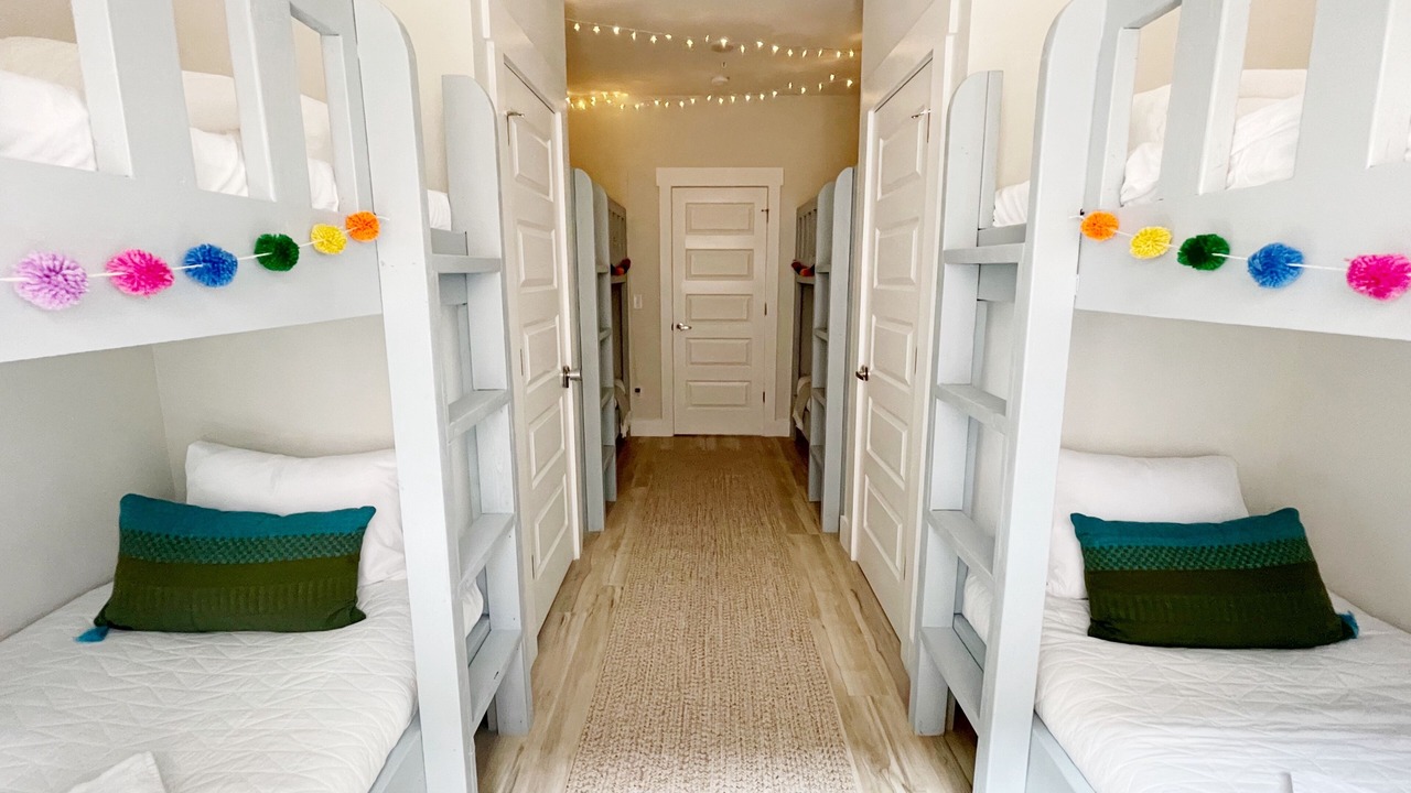 Photo of Bedroom in Kimberling City