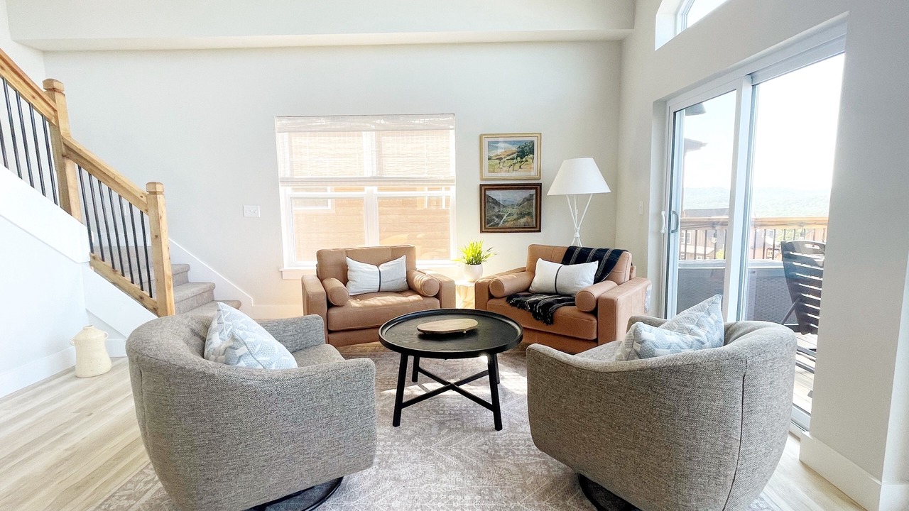 Photo of Livingroom in Kimberling City