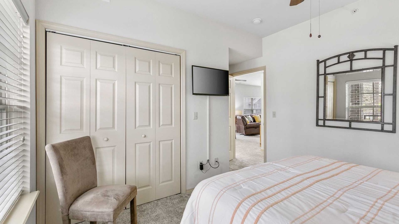 Photo of Bedroom in Branson West