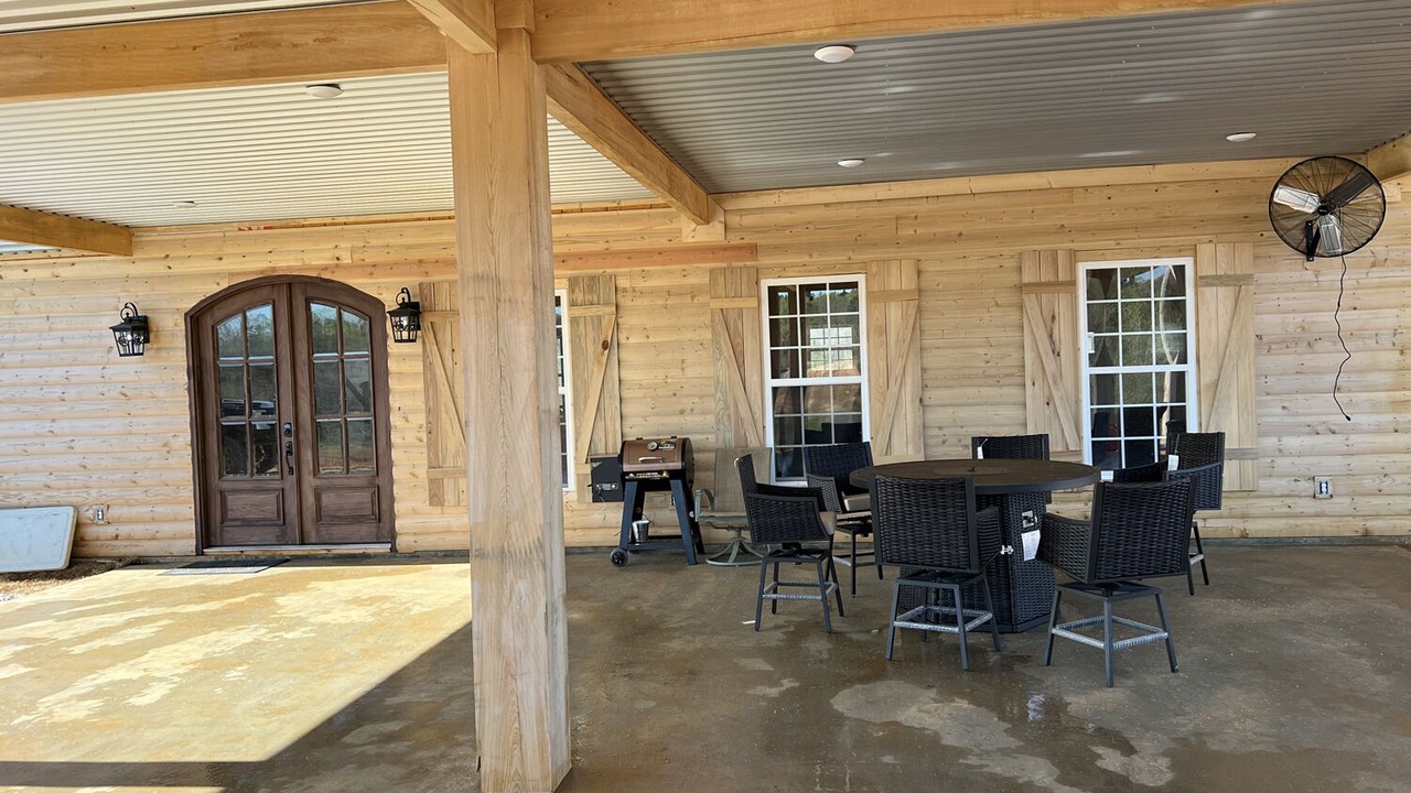 Photo of Outdoor in Coffeeville