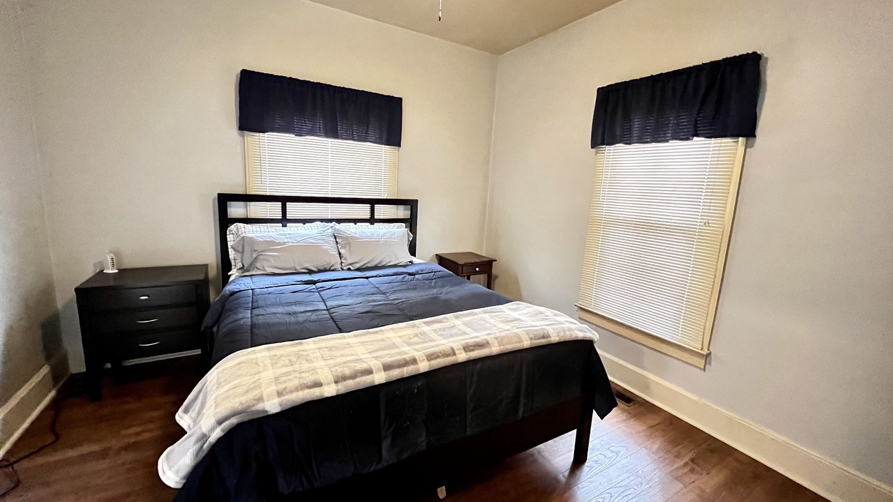 Photo of Bedroom in Madisonville