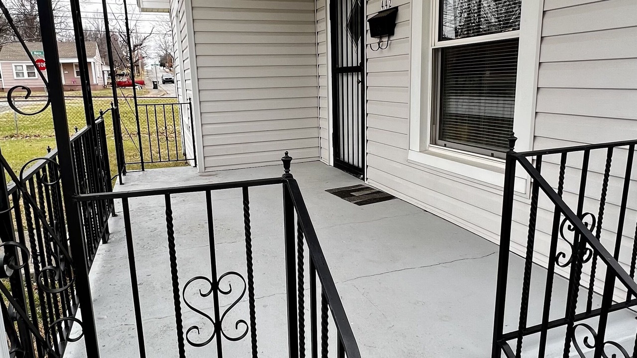 Photo of Outdoor in Madisonville