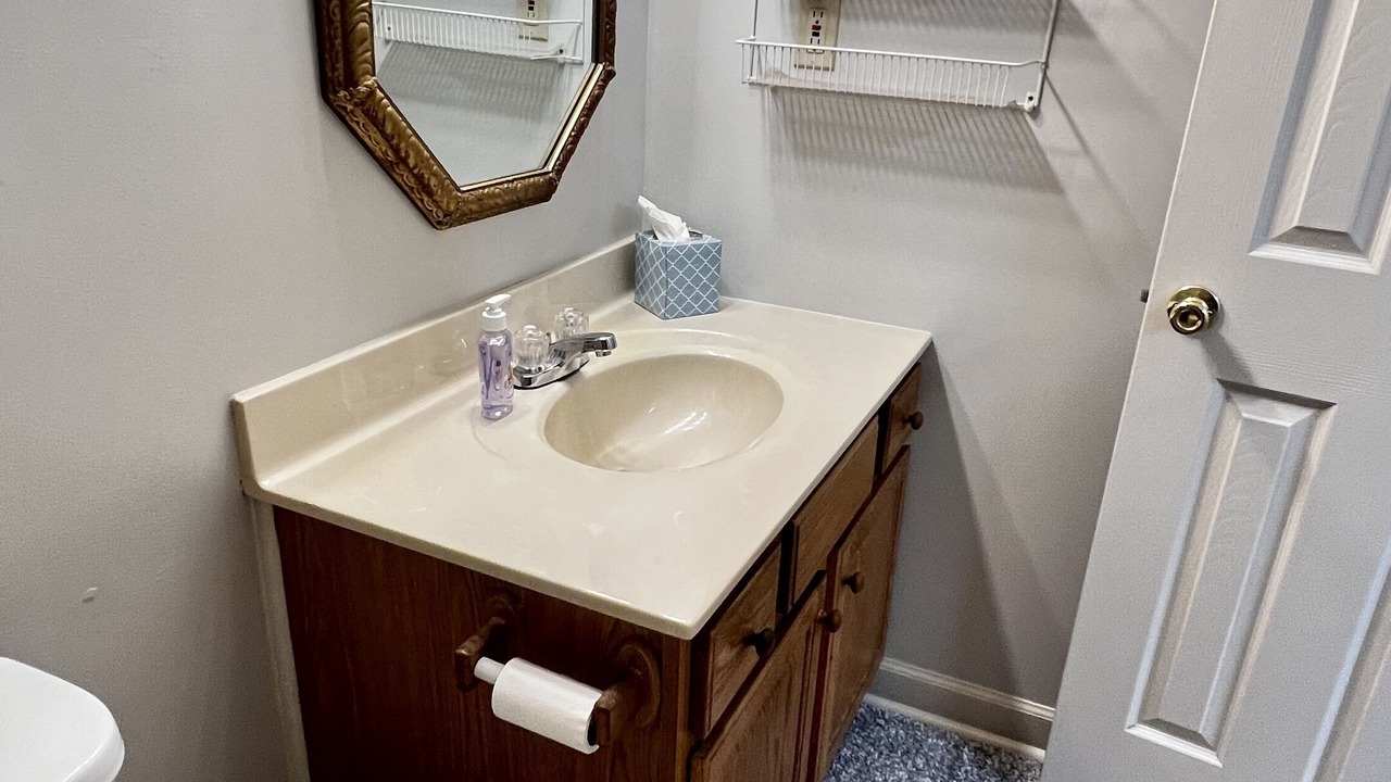 Photo of Bathroom in Madisonville