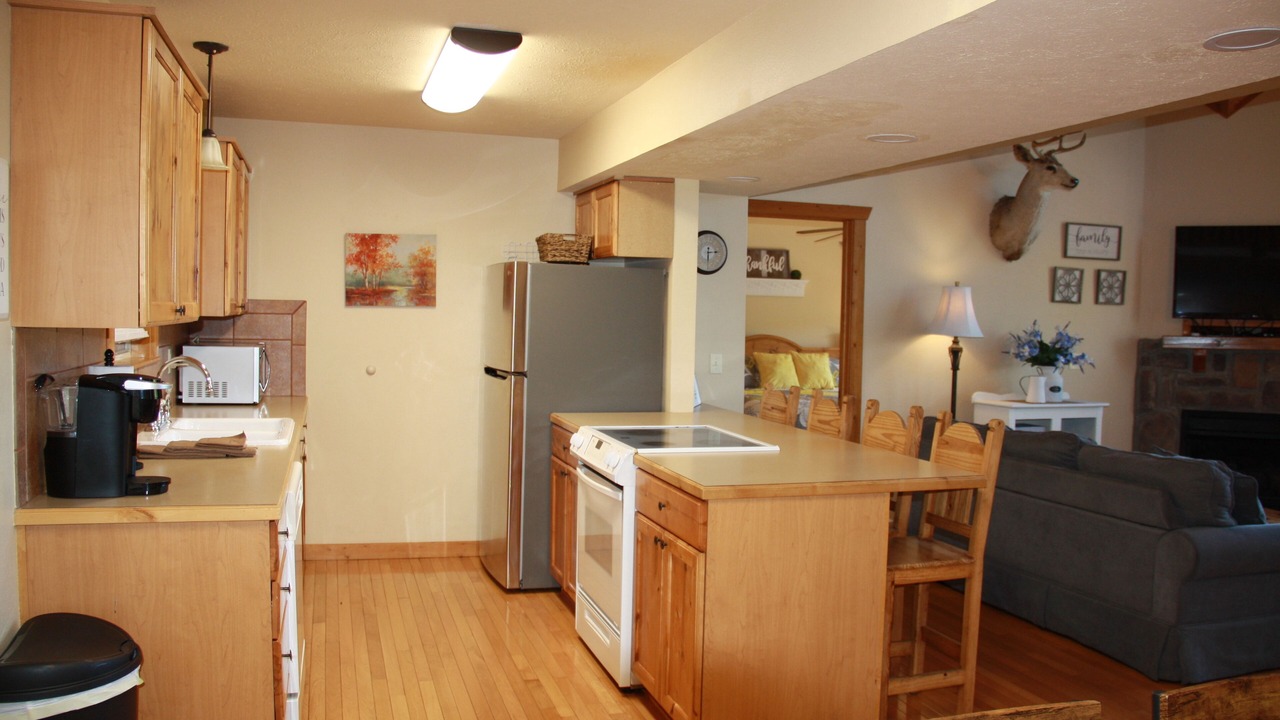 Photo of Kitchen in Reeds Spring
