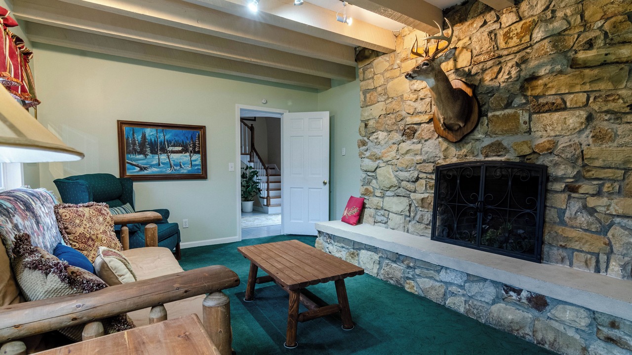 Photo of Livingroom in Shepherdsville