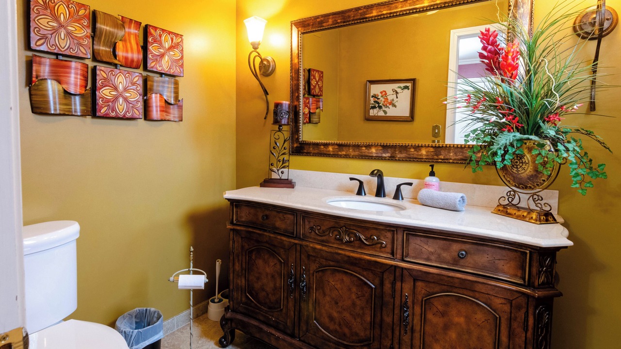 Photo of Bathroom in Shepherdsville