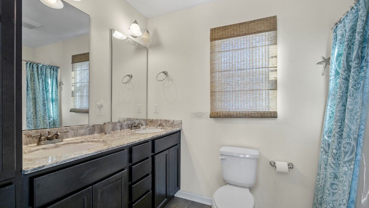 Photo of Bathroom in North Topsail Beach