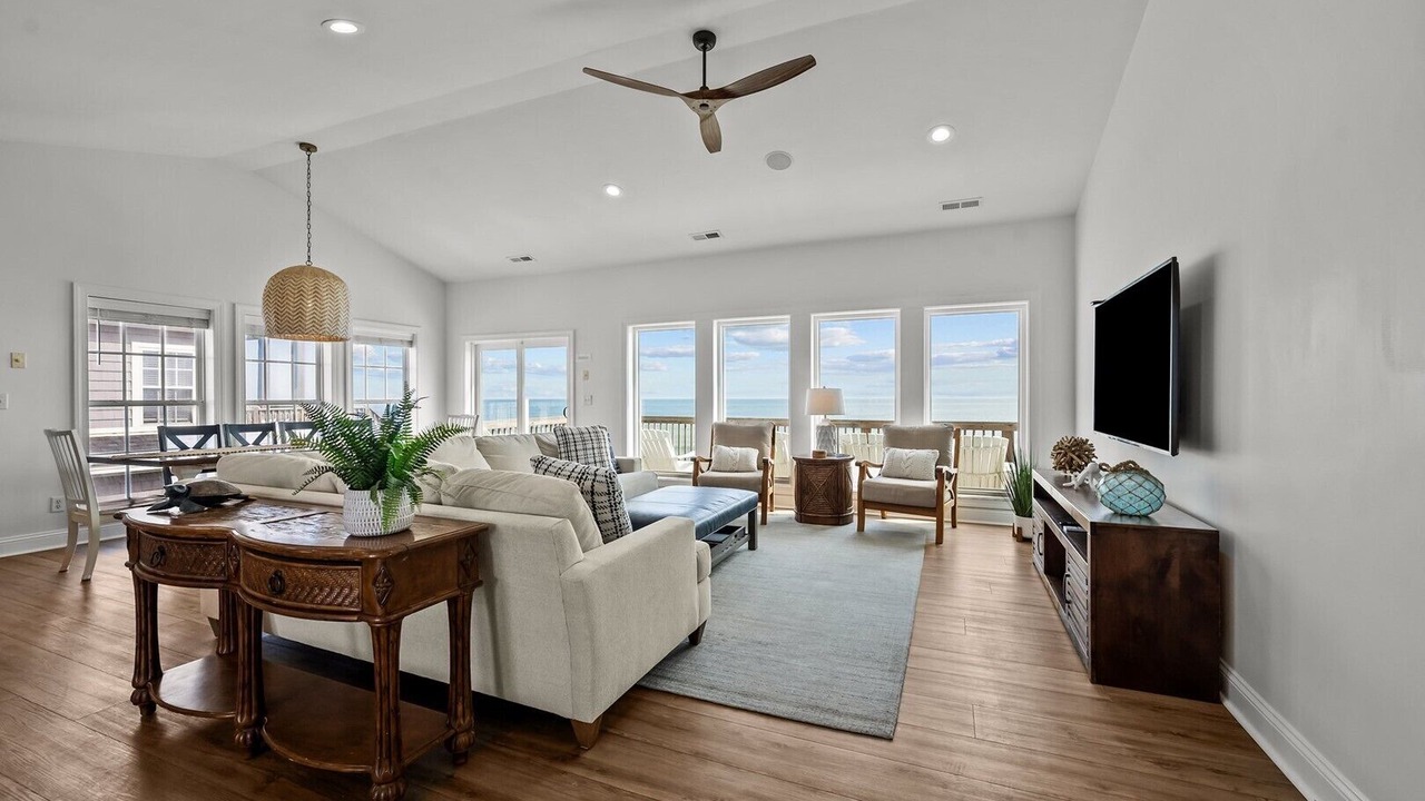Photo of Bedroom in North Topsail Beach