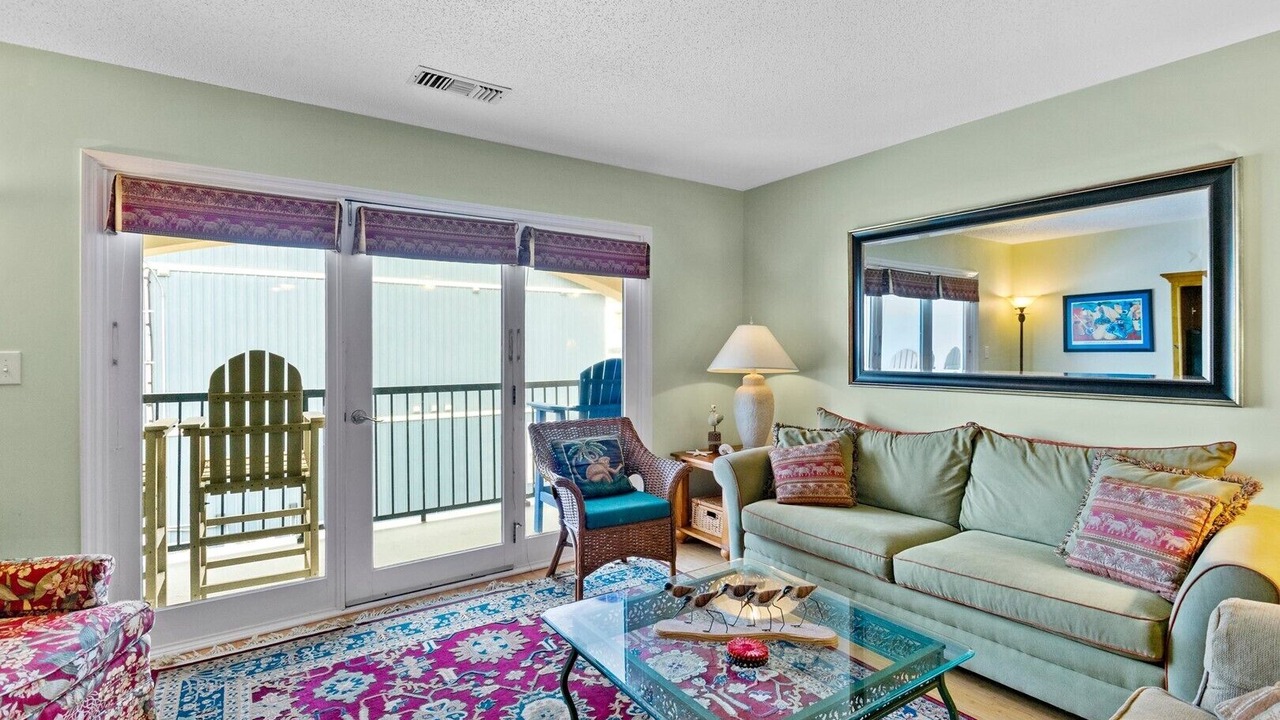 Photo of Patio Balcony in North Topsail Beach