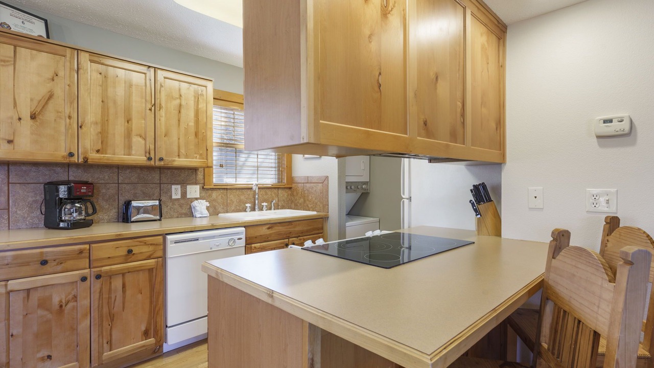 Photo of Kitchen in Reeds Spring