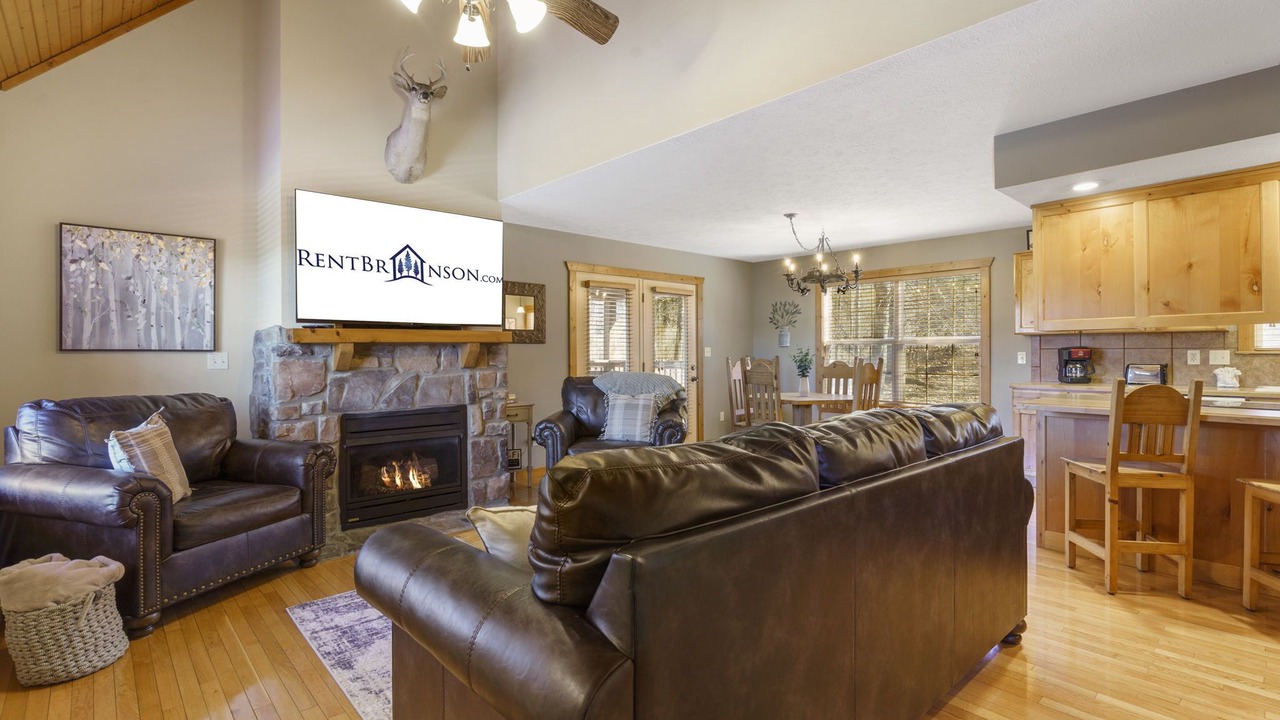 Photo of Livingroom in Reeds Spring