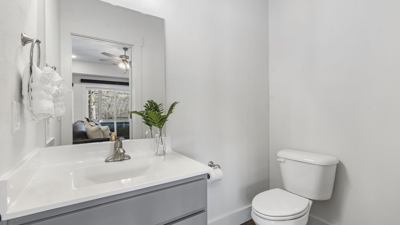 Photo of Bathroom in Branson