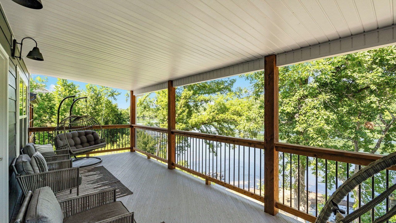 Photo of Patio Balcony in Branson