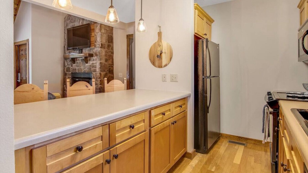Photo of Kitchen in Reeds Spring