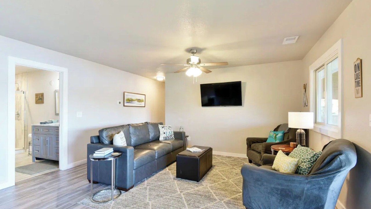 Photo of Livingroom in Shell Knob