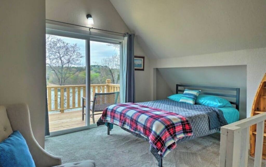 Photo of Patio Balcony in Shell Knob