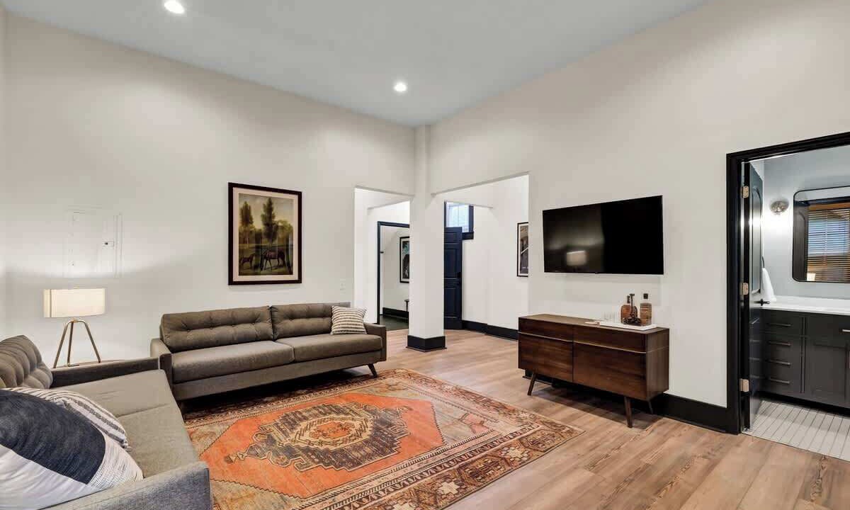 Photo of Livingroom in Butchertown