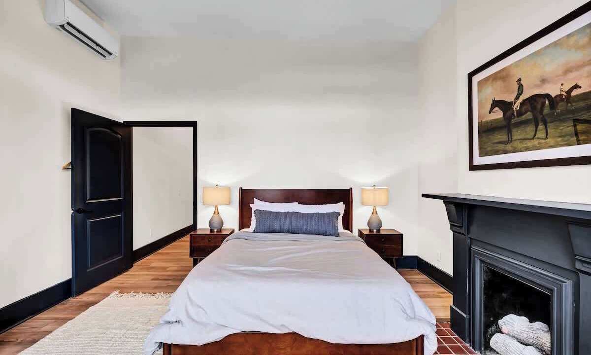Photo of Bedroom in Butchertown