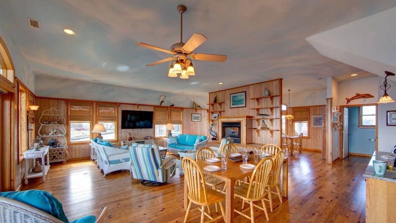 Photo of Livingroom in Hatteras