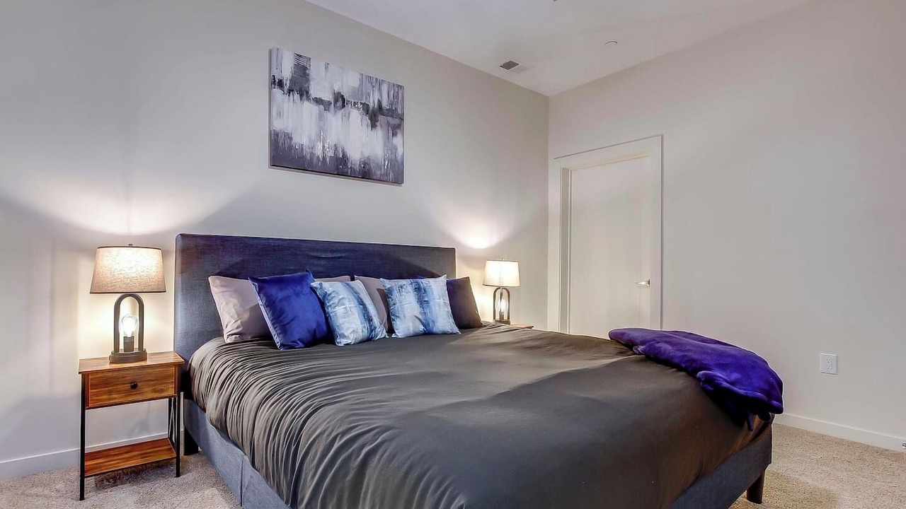Photo of Bedroom in Downtown Louisville