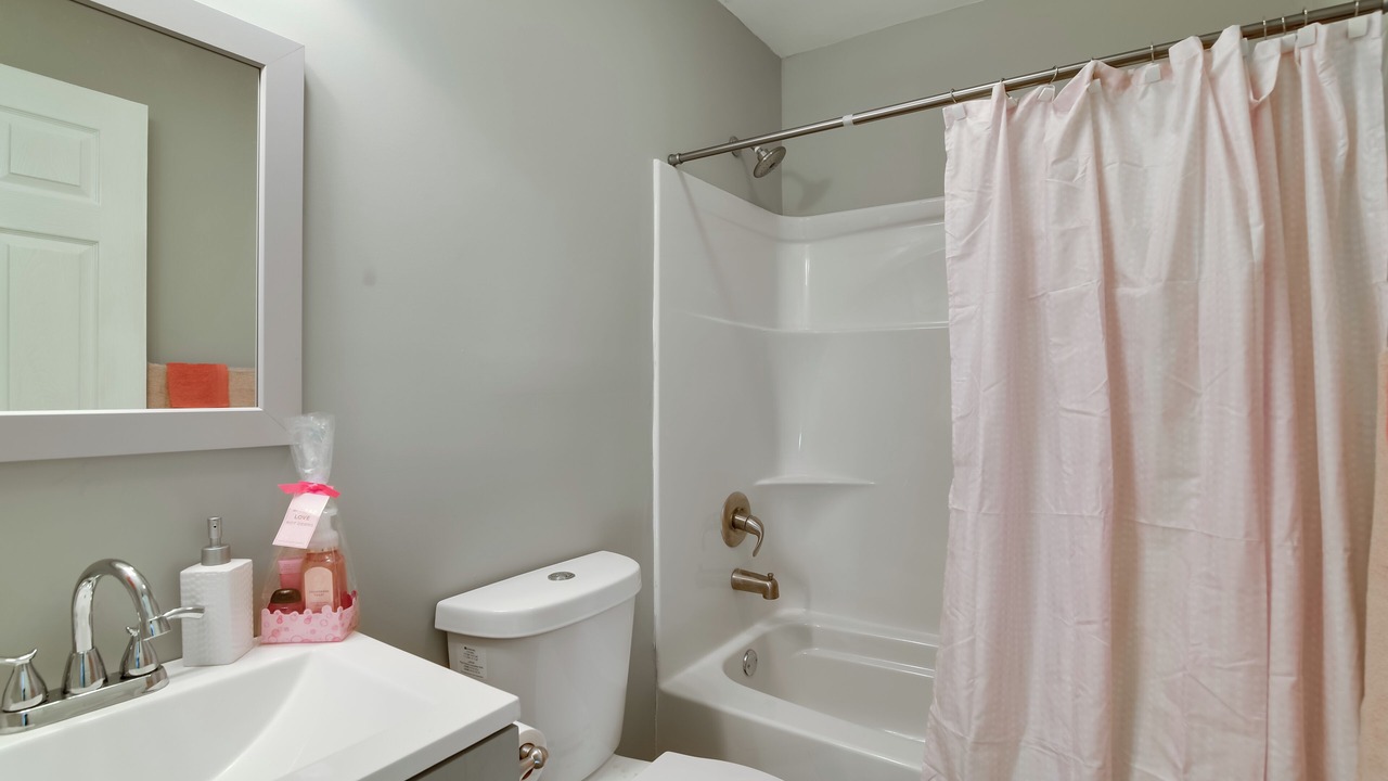 Photo of Bathroom in Hopkinsville
