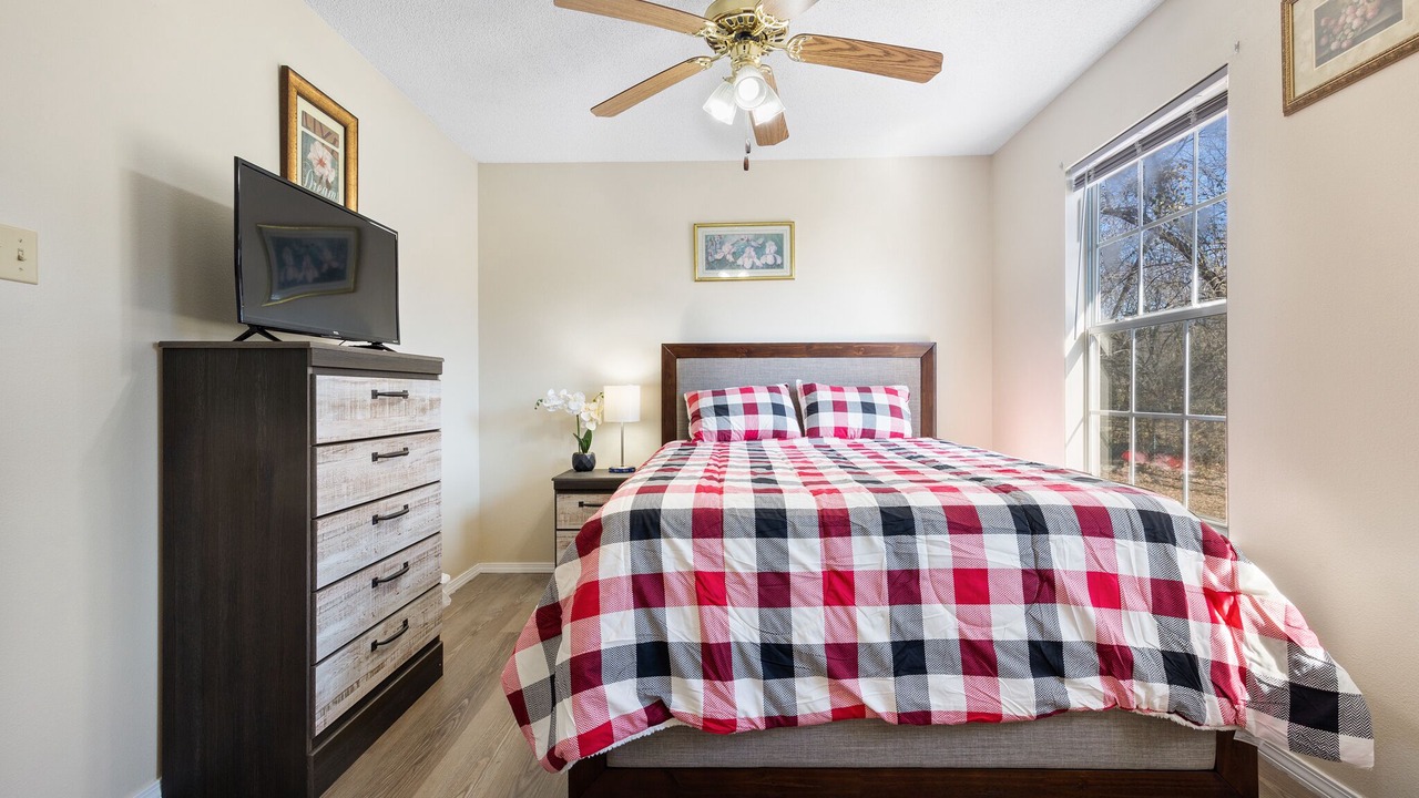 Photo of Bedroom in Fort Smith