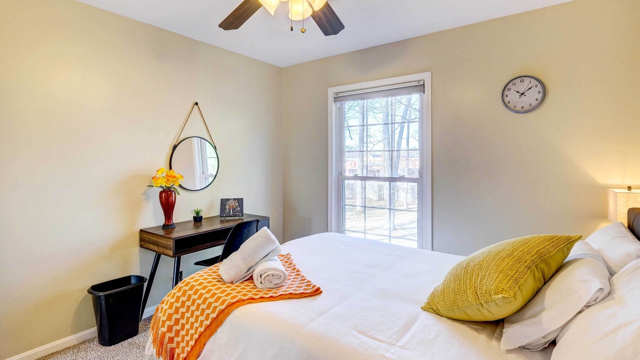 Photo of Bedroom in Harrods Creek