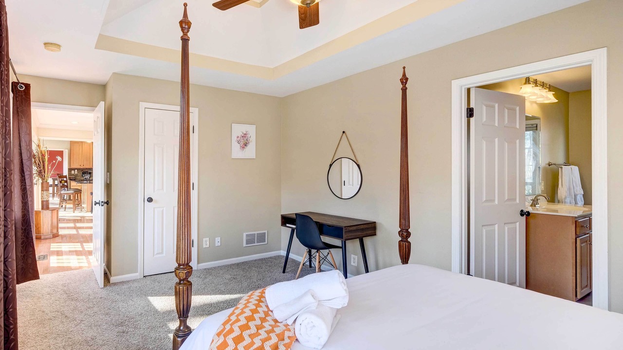 Photo of Bedroom in Harrods Creek