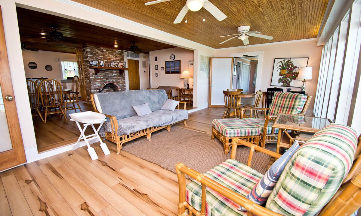 Photo of Livingroom in Morehead City