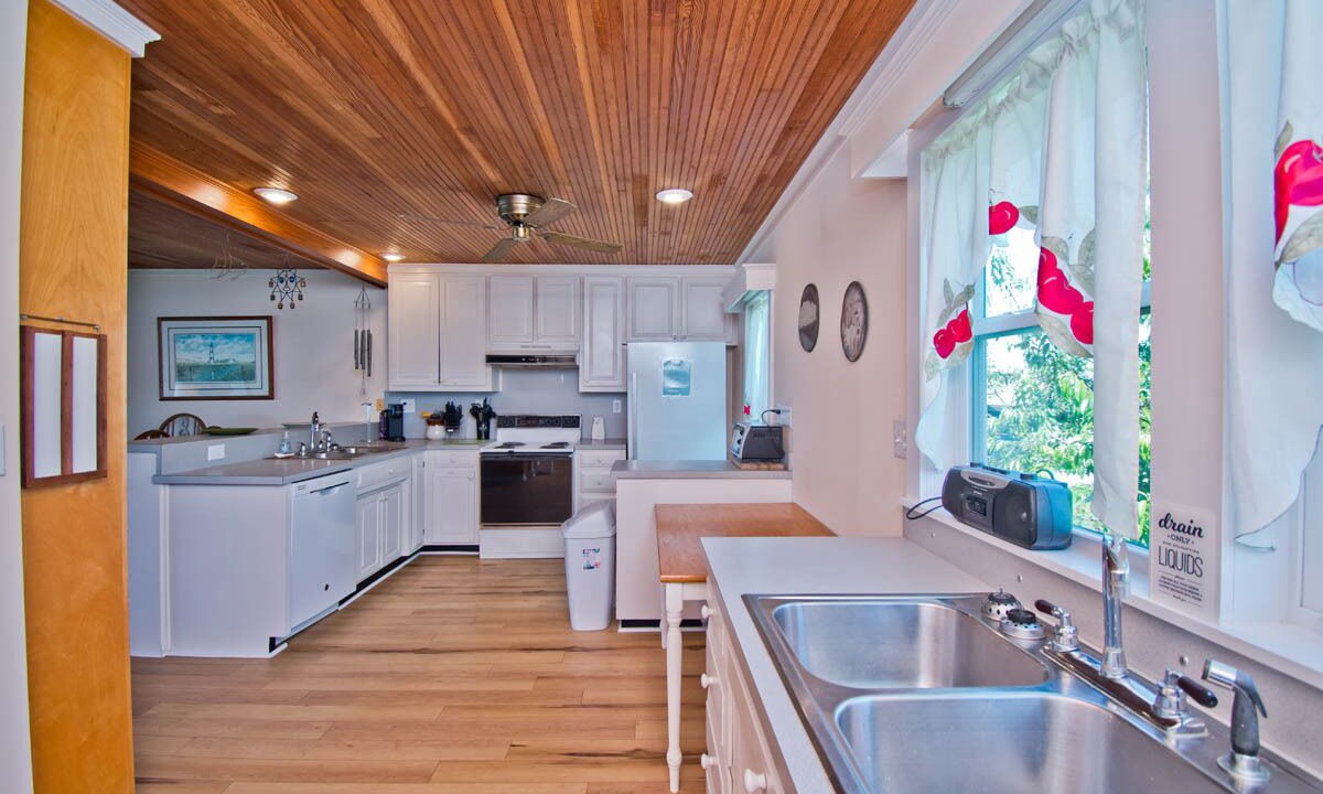 Photo of Kitchen in Morehead City