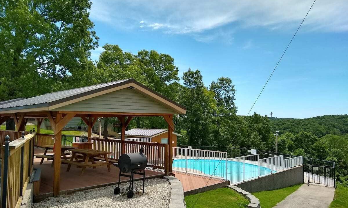 Photo of Outdoor in Branson West
