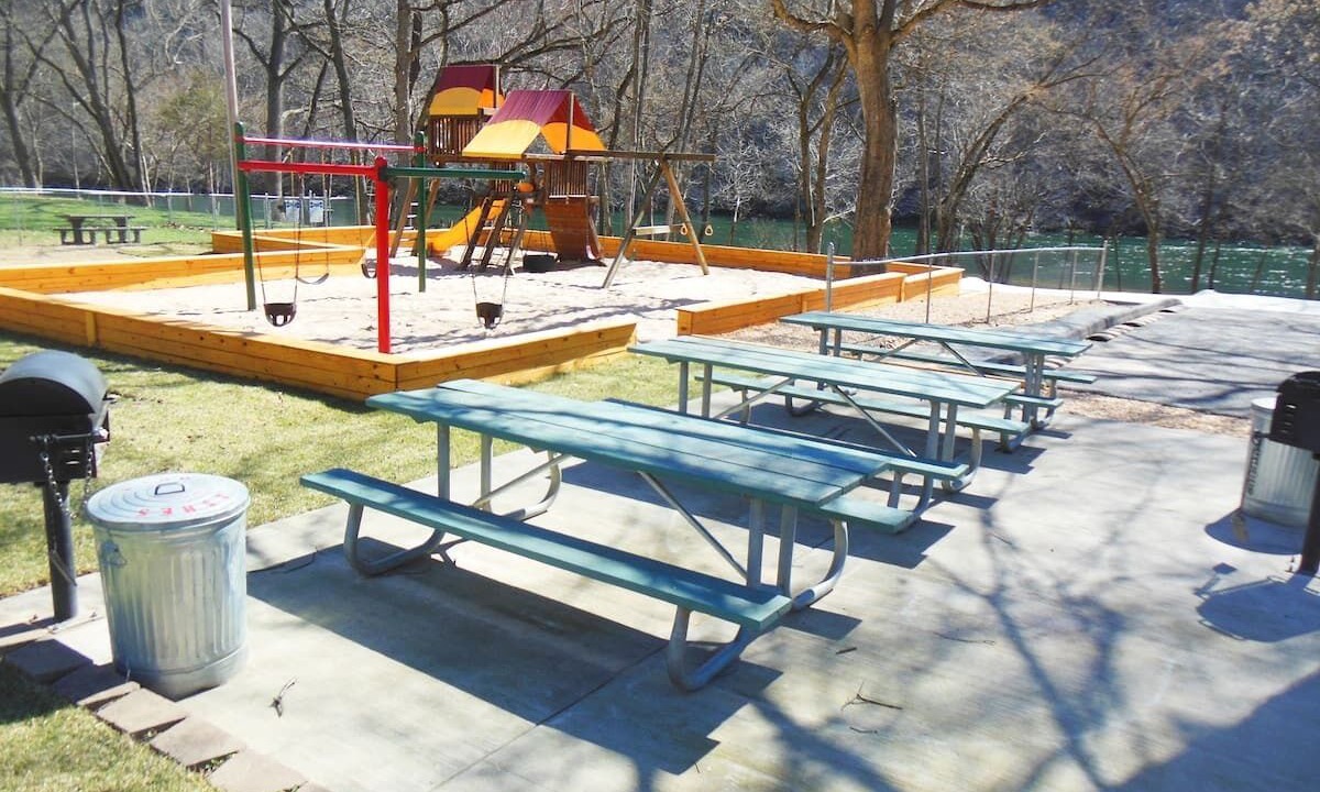 Photo of Outdoor in Branson West