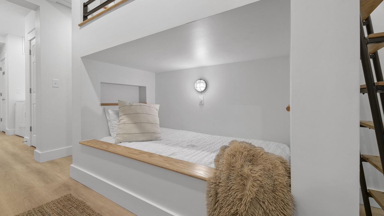 Photo of Bedroom in Indian Point