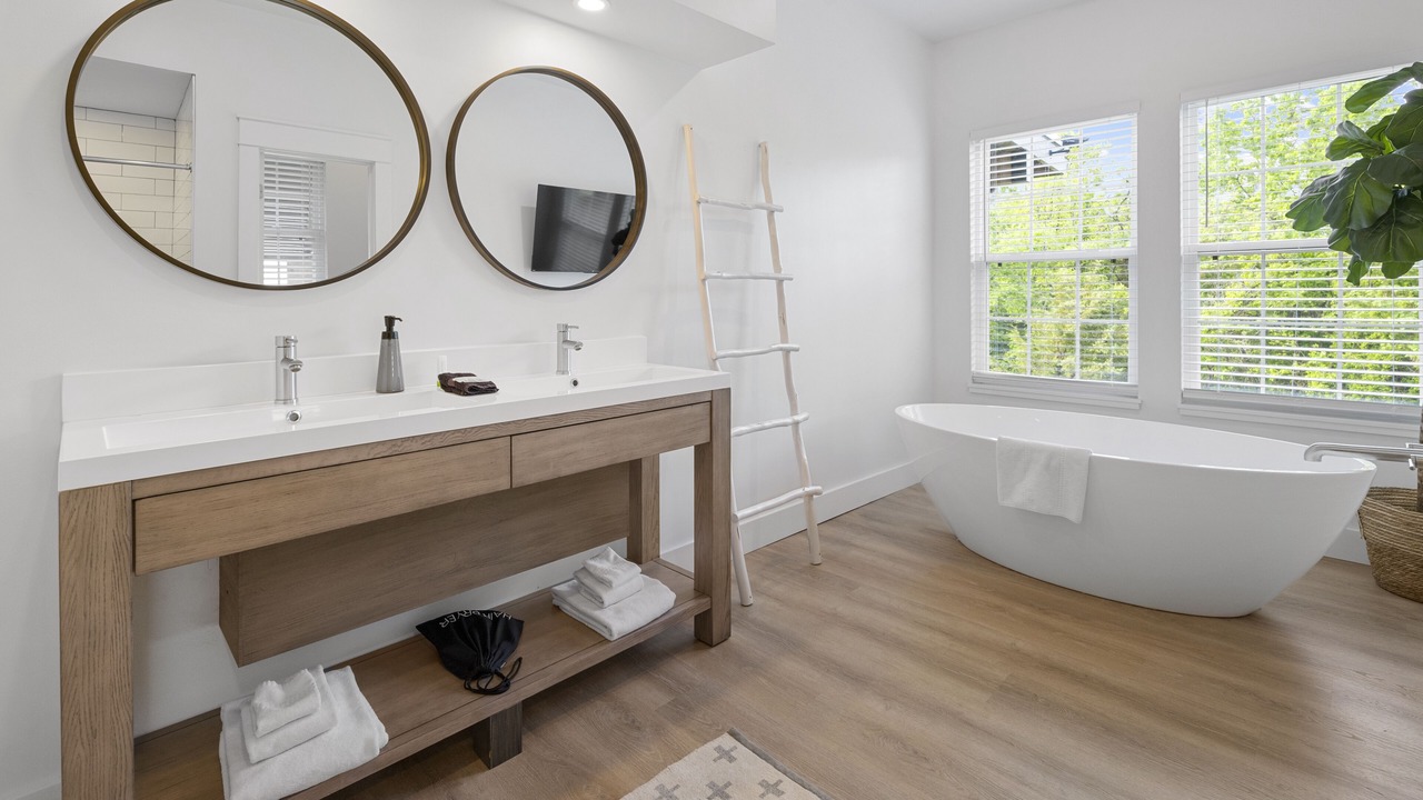 Photo of Bathroom in Indian Point
