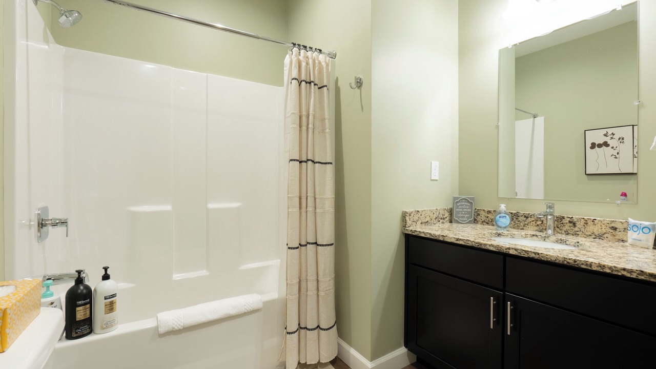 Photo of Bathroom in Branson
