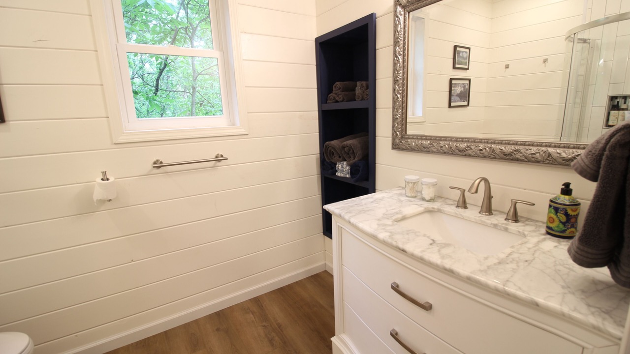 Photo of Bathroom in Branson