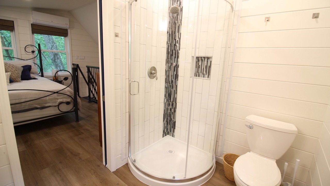 Photo of Bathroom in Branson