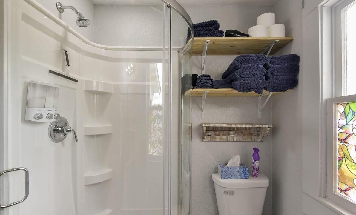 Photo of Bathroom in Rockaway Beach