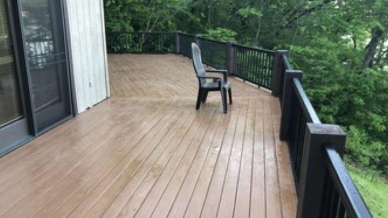 Photo of Patio Balcony in Blue Eye