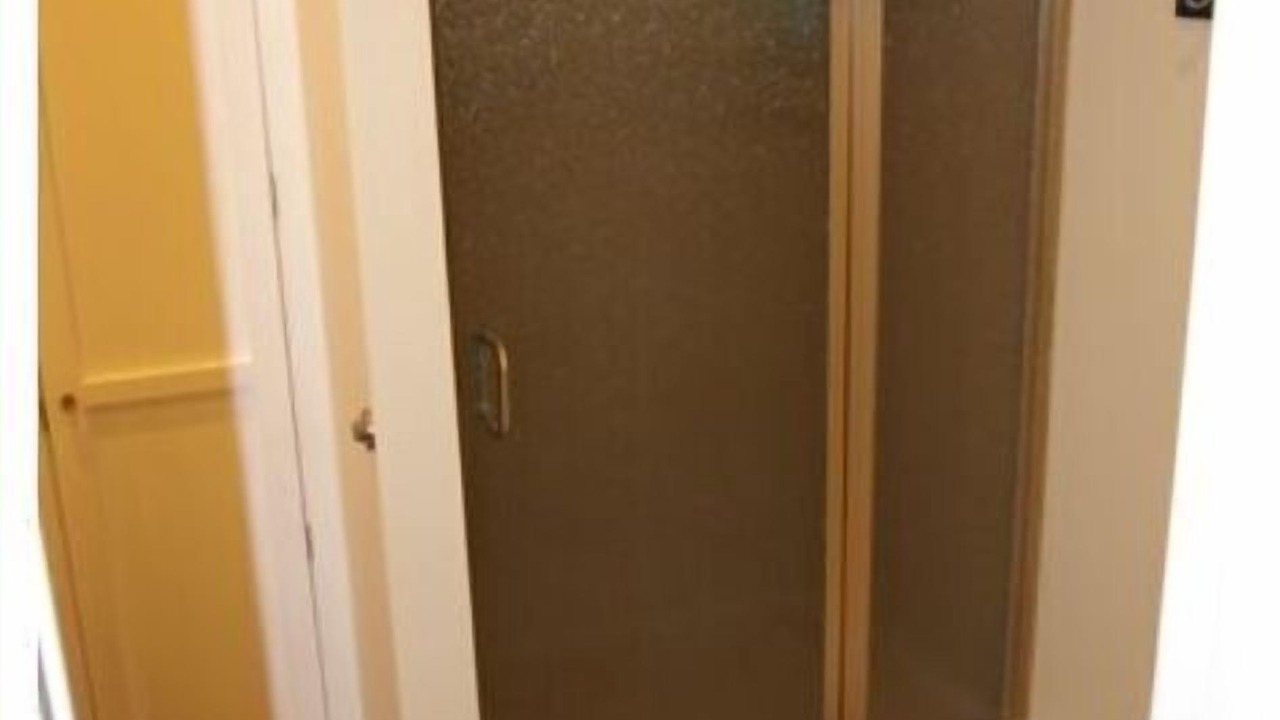 Photo of Bathroom in Blue Eye