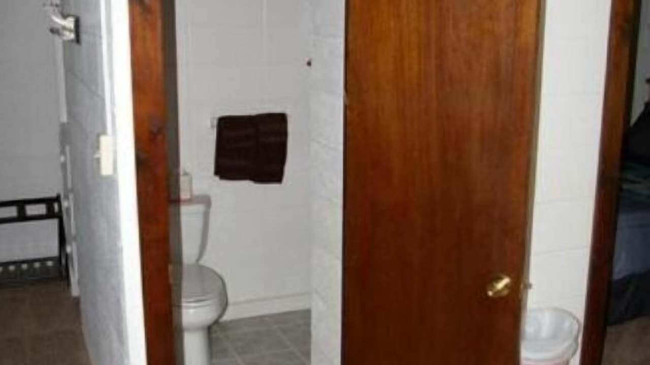 Photo of Bathroom in Blue Eye