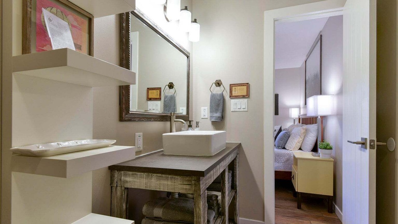 Photo of Bathroom in Notch Estates