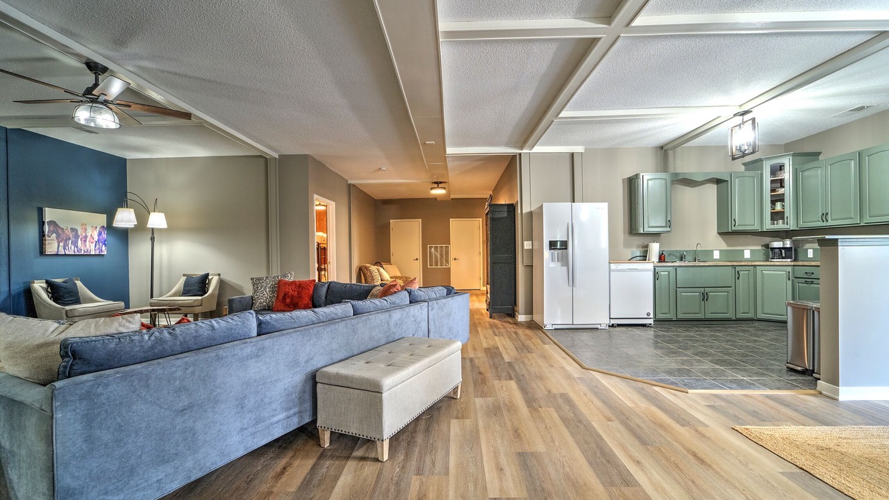 Photo of Livingroom in Ashland