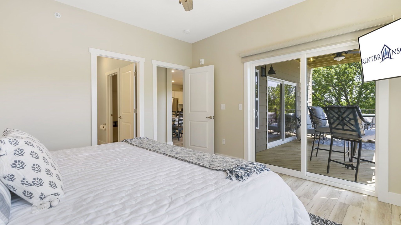 Photo of Bedroom in Branson