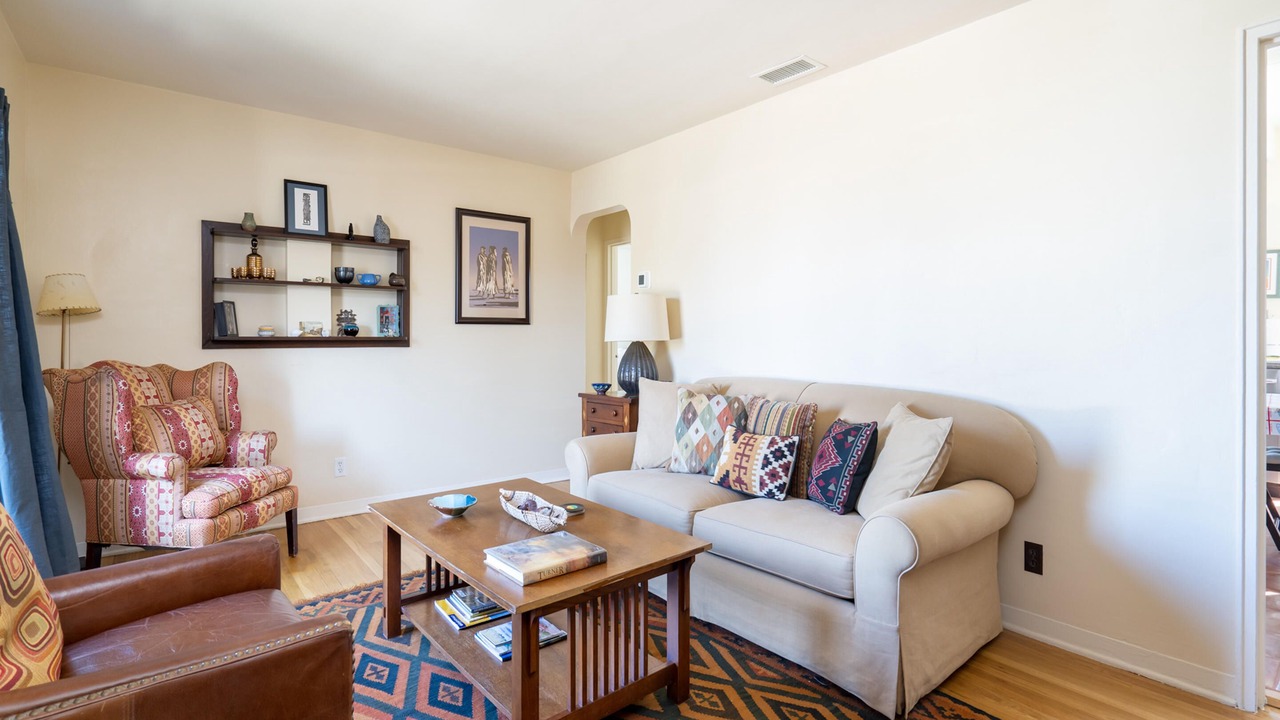 Photo of Livingroom in Southside