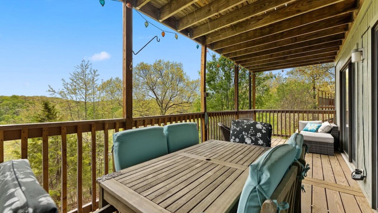 Photo of Others in Notch Estates